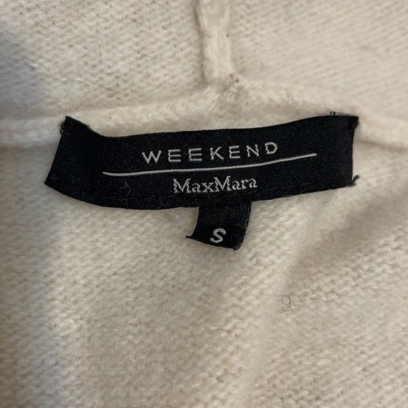 Weekend Maxmara 100% Virgin wool cardigan fits like XS to S - Picture 7 of 9